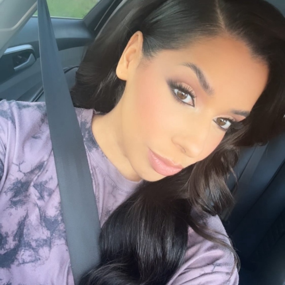 Meet your Posher, Amanda